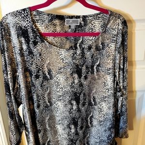 Womens blouse  1x